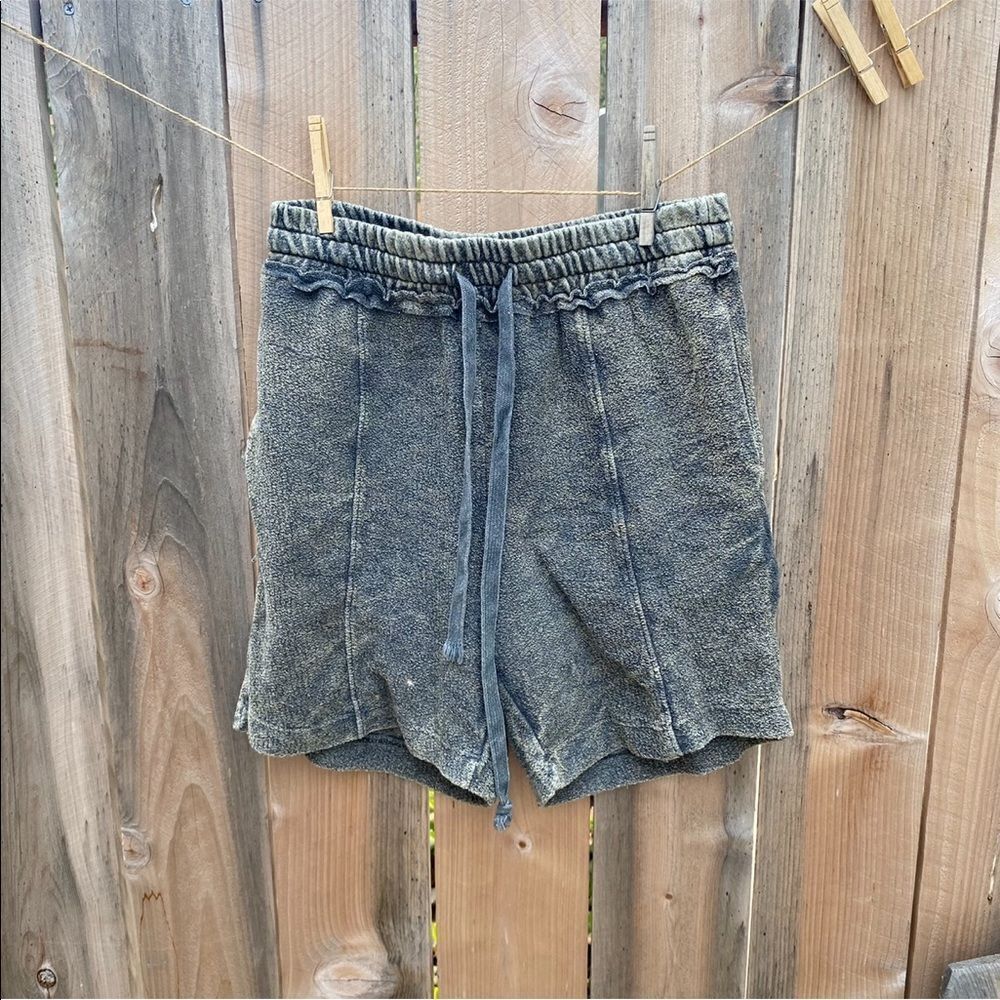 Free people movement Gray cotton blend shorts size small